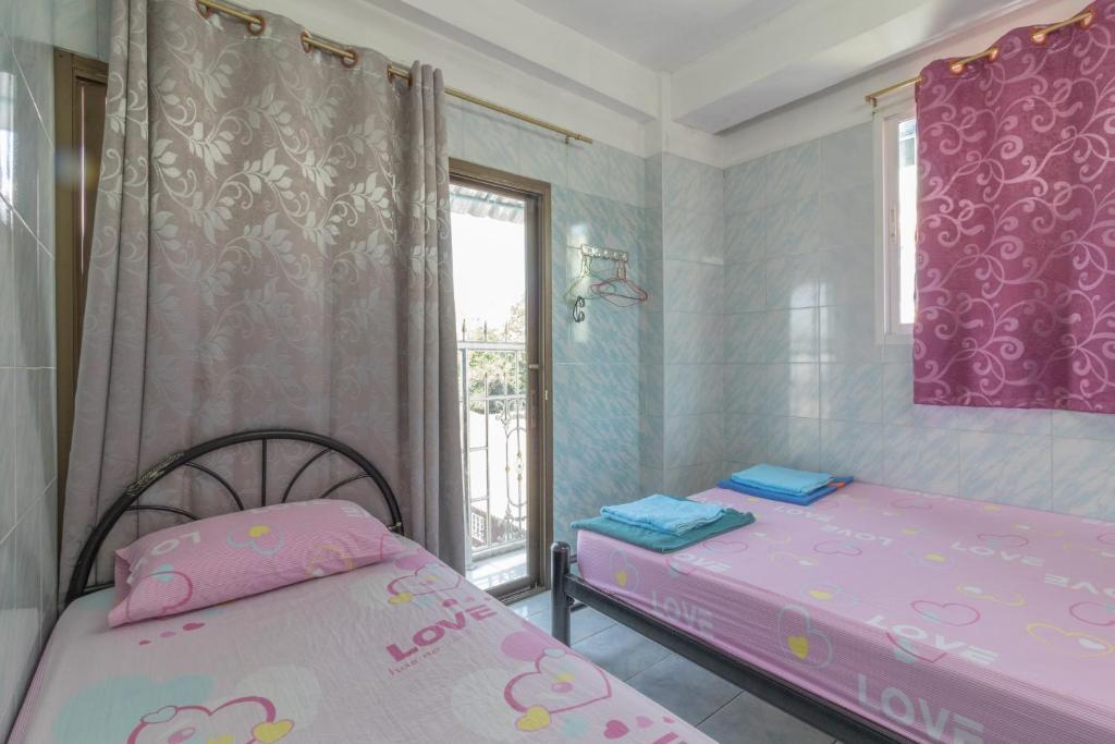 New Central Guesthouse Bangkok Buitenkant foto