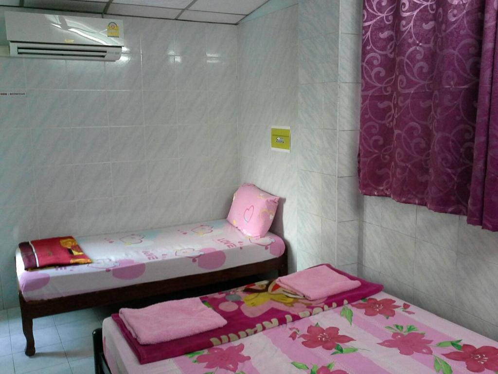 New Central Guesthouse Bangkok Buitenkant foto